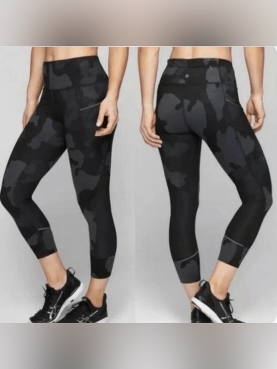 Athleta Pants - Athleta Black Camo Mesh Panel Pocket Leggings XS Athleisure Athletic